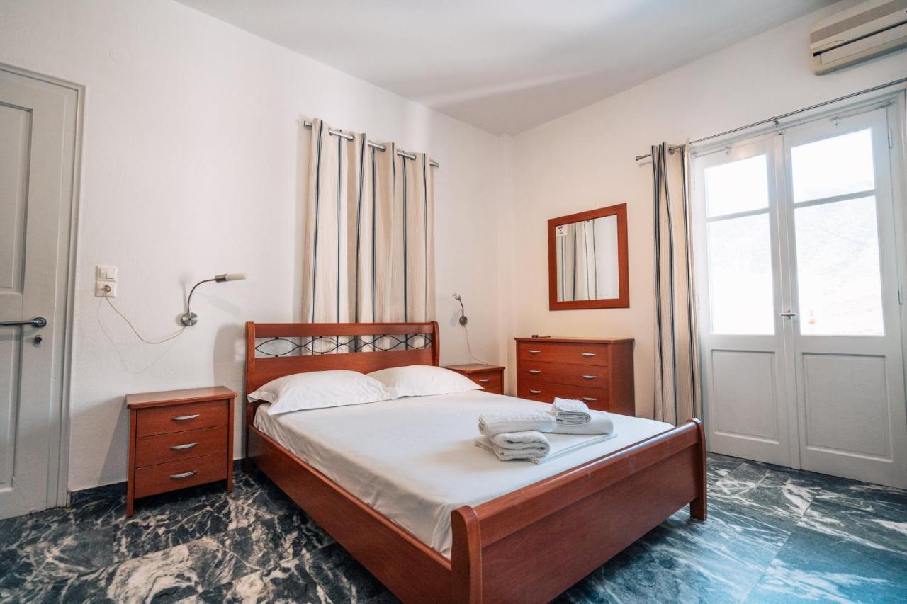 Meropi Rooms Kamares  Bagian luar foto