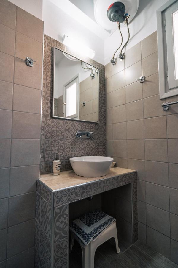 Meropi Rooms Kamares  Bagian luar foto