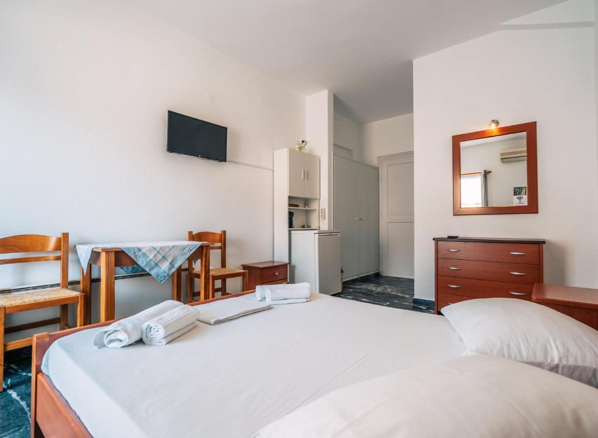 Meropi Rooms Kamares  Bagian luar foto