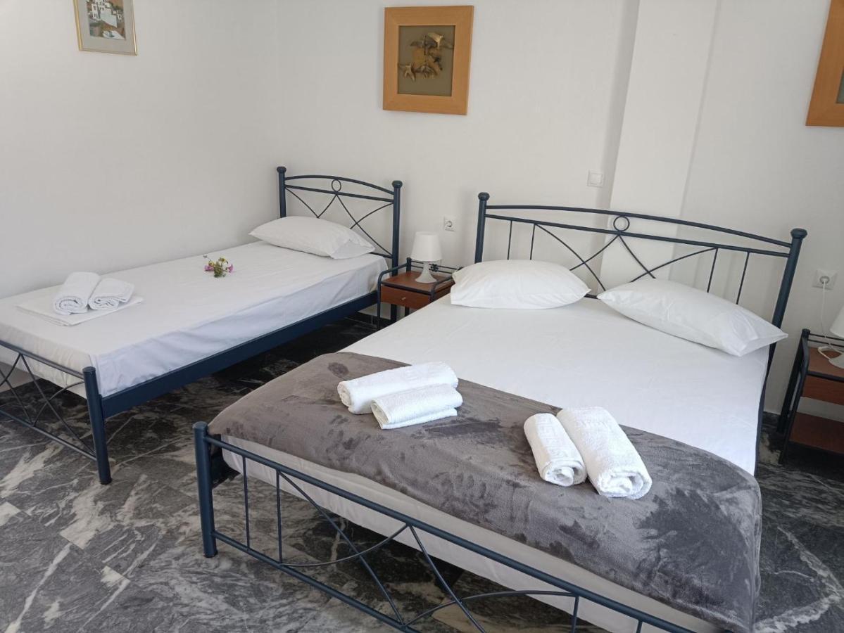 Meropi Rooms Kamares  Bagian luar foto
